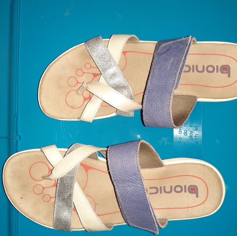 Sandals - Picture 2 of 2